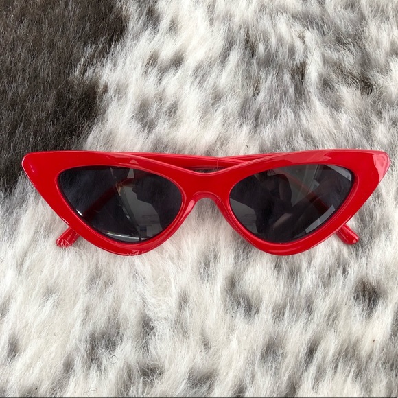 Zara Accessories - Red retro style sunglasses
